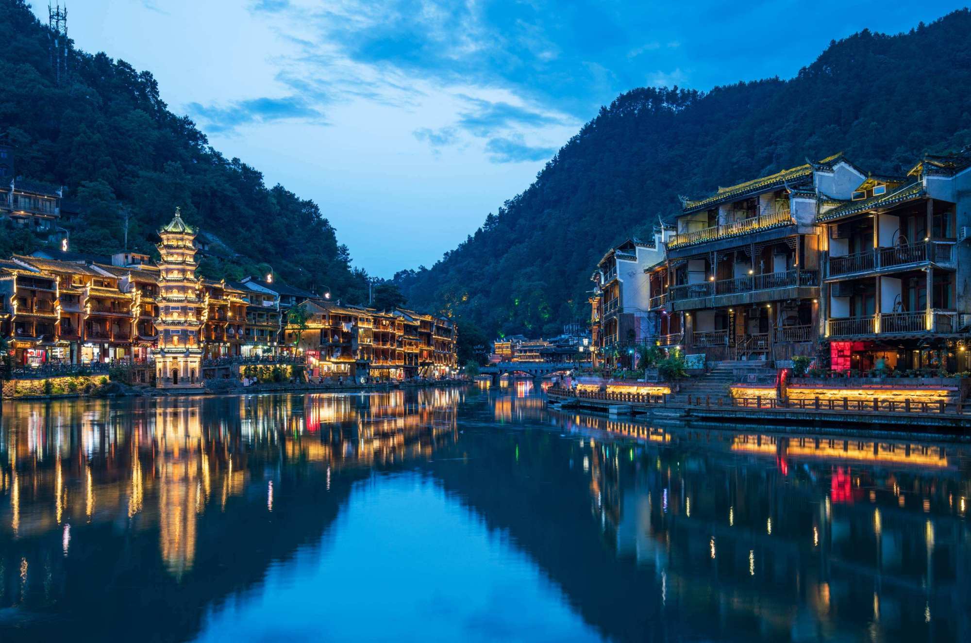 湖南绿色崛起与文化传承，新时代发展新篇章谱写